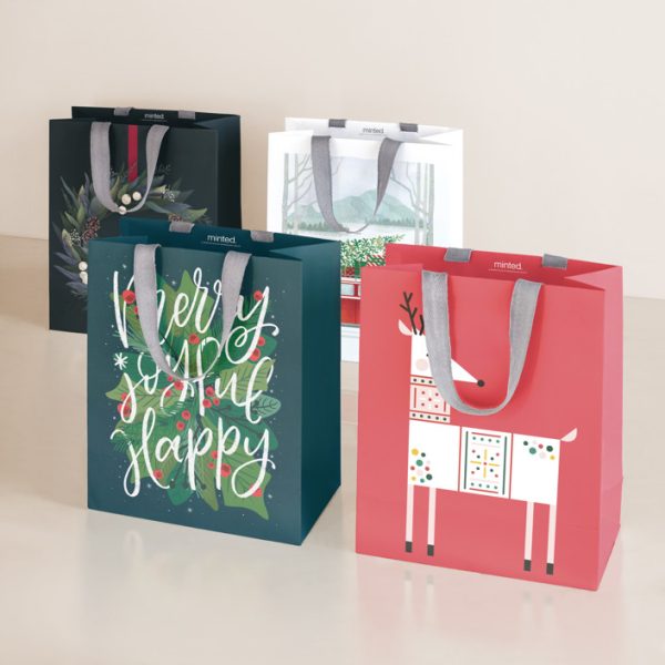 Custom Gift Bags Wholesale